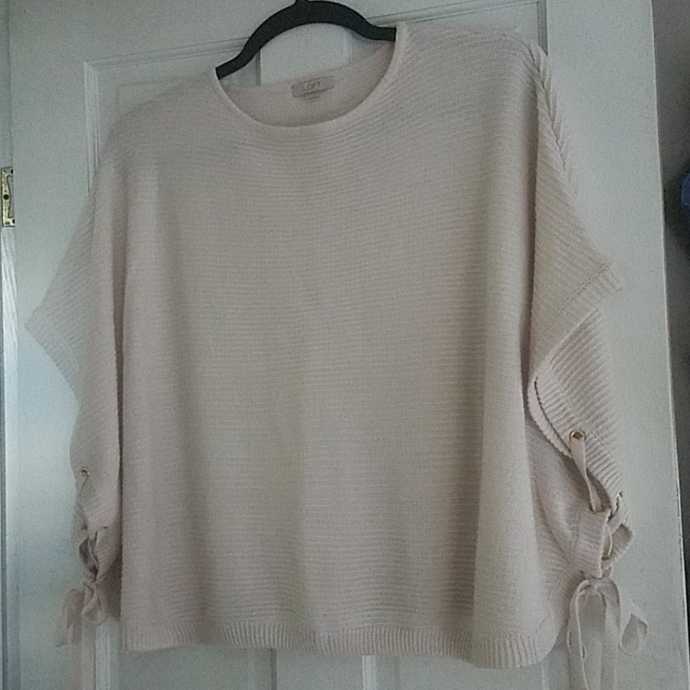 Loft sweater  Open sleeves with lace up sides.
